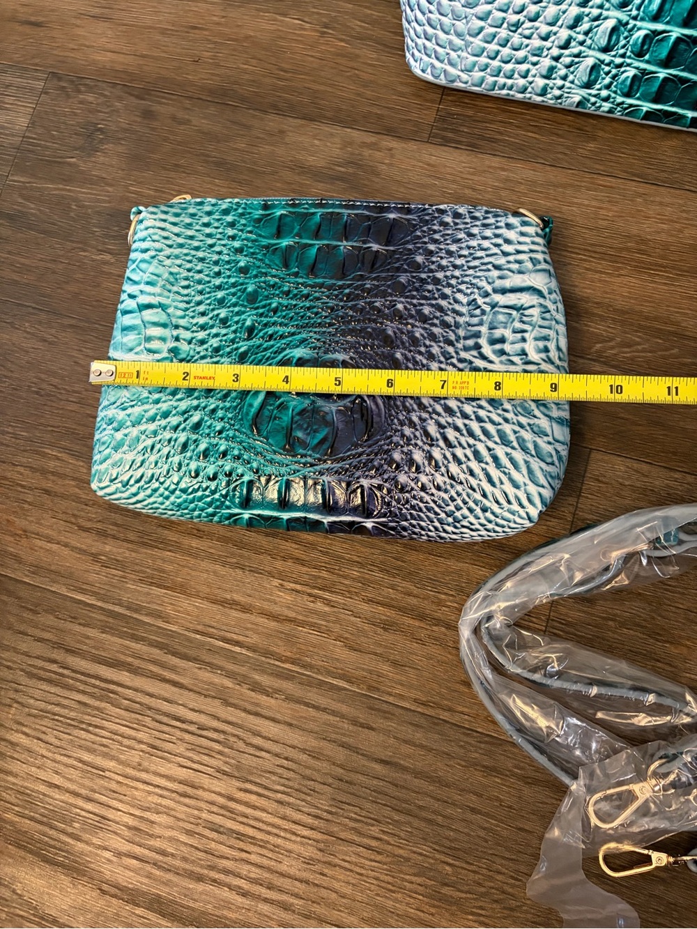 3 Piece Blue Ombré Faux Crocodile Purse, Wallet & Small Bag w/ Crossbody Strap - Picture 4 of 8